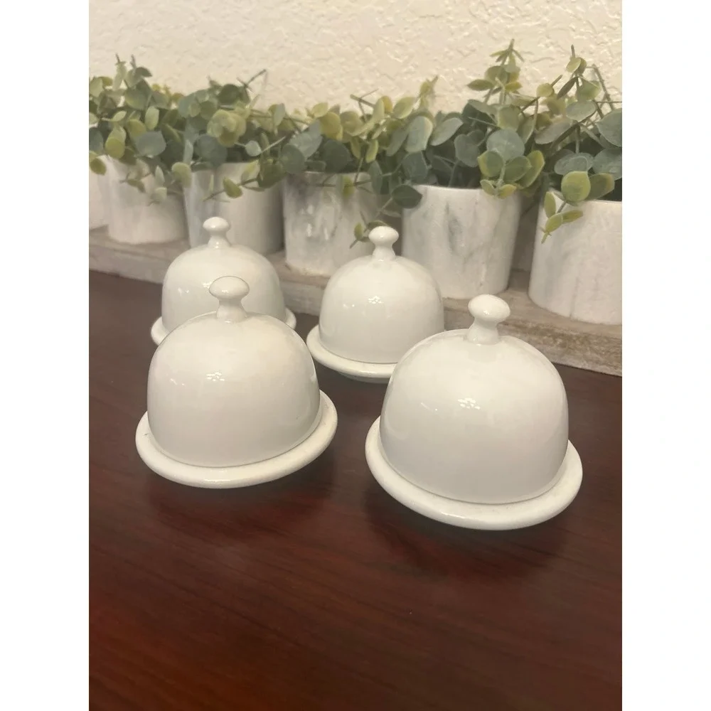 Porcelain Butter Dishes individual Covered 4 total